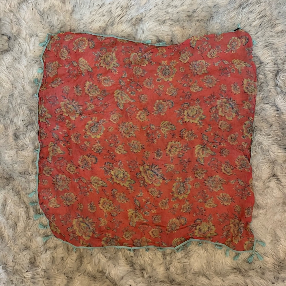 American Eagle Outfitters Salmon Floral Scarf